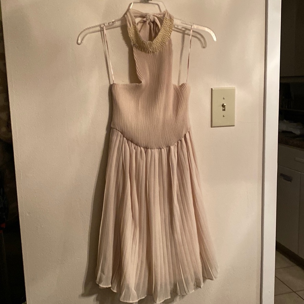 Forever 21 Love21 Cream Halter Dress w/ Beaded Neck Size S